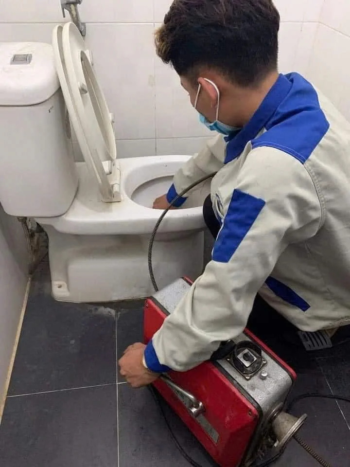 Thiết bị máy móc hiện đại